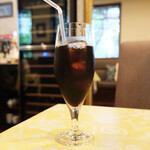 チェルバイア - プランツォＢ 2000円 のアイスコーヒー