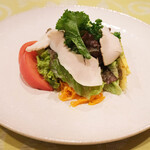 チェルバイア - プランツォＢ 2000円 の調布産の色々な野菜のサラダ仕立ての前菜