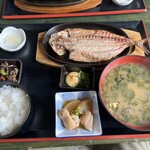 藍ヶ江水産 地魚干物食堂 - 