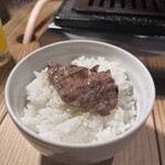 Jukusei wagyuu yakiniku eijingu bifu - 