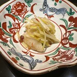 眞善美 - ケンサキイカ　黄ニラ　そら豆　XO醤