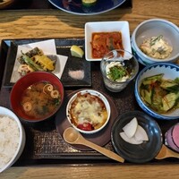春秋ユラリ 恵比寿 - 