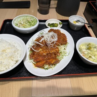 創作中華料理 名采_0