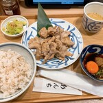 Anchisuteki Tororo Mugimeshi Butamaru - 