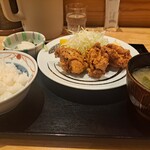 つのはず食堂 - 