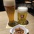 世界のビール博物館 - 料理写真:自社輸入 樽生ビール、ブルックス ゾットブロンドＬ1500円、シュバーテン ミュンヘナー ヘルＬ1870円税込、Ｌ 500ml、以下内税表記