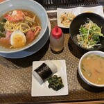 Tenka Aji Sakae Da - 冷麺ランチ　1298円
