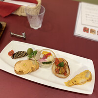 イタリアン レストラン リトル キャット - 