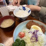 福よし - 妻　ヒレかつ定食