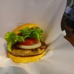 FRESHNESS BURGER - 