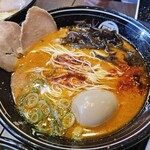 とんこつラーメン専門 八味豚骨 - 