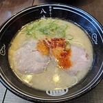 とんこつラーメン専門 八味豚骨 - 