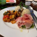 BISTRO Kuu - 