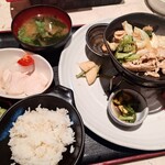 花様 - 別の日の近江野菜おばんざい日替わり二種御膳(1,580円)