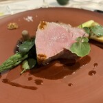 ラ・プラージュ - 佐渡島黒豚のロースト　赤ワインと味噌のソース