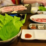李朝園 - サムギョプサル定食