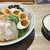 坦々麺 一龍 - 料理写真:『特製 牛骨 白醤油 ﾗｰﾒﾝ』と『煮卵』と『ﾗｲｽ』