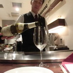 Vin樹亭 - ☆１杯目はルイ・ジャド。シャルドネである。