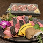 oumigyuusemmontemmanyoumaedatei - 特選肉5種盛り&肉寿司