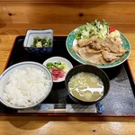 Oshokujidokoro Ajidokoro Yamabiko - 焼き肉定食（税込み１２００円）