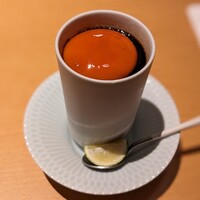 鶏料理 清水 - 新鮮な黄身醤油漬けの茶碗蒸し