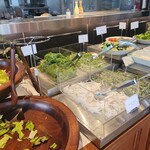 ロティスリー レイ - サラダバー