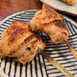 炭火焼鳥 大笑 - 手羽先