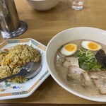 名代ラーメン亭 - 