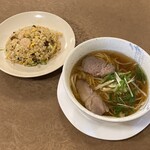 Kinran - あっさりねぎそばと炒飯セット