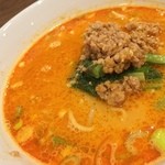 天津飯店 - 担々麺¥880