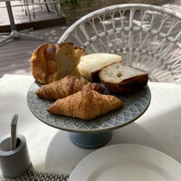 TOOTH TOOTH GARDEN RESTAURANT - 