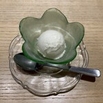 Zoujirushi Shokudou - お米の粒感が感じられるアイスクリーム