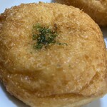 ケーワン - 中にはハムに包まれたタマゴサラダが入っています