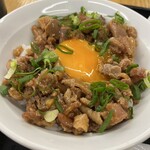 Tori Tou Torisoba Sutando - ▪️鶏肉と豚肉の醤油中華そば850
                        ▪️そぼろ親子ご飯¥300