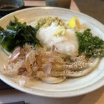 ぶつをのうどん - 醤油うどん(温)