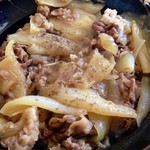 めん処 喜多野 - 淡路島牛丼セットの牛丼、単品の淡路島牛丼と器が違う（≧∇≦）