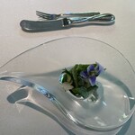 オーベルジュ ド プリマヴェーラ - 一口前菜はお花まで食べれした