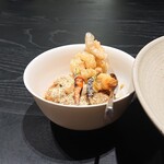 SAMRUB SAMRUB THAI - 焼き米、チリレリッシュ、豚ひき肉と茄子