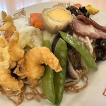 味の古久家 - 海老天も入った五目以上の焼きそば