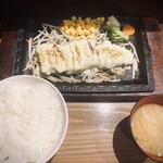 Bifutekiya Maruri - 焦がしチーズテキ定食