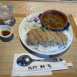 呑めるとんかつ屋 林家 - 