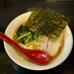 Yokohama Iekei Ramen Shidou - らーめん並