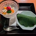銀座ろくさん亭 - 季節のフルーツシャーベットとレモンジュレ、柏餅