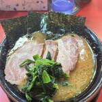 家系ラーメン とらきち家 - 