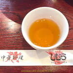 中華料理 しむら - 最後にお嬢さんがジャスミン茶を