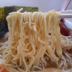 ラーメンショップ 椿 - ラーメンショップ謹製の中細麺