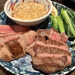 Rakusai Dainingu Kuraudo - 厚切り牛タンステーキ