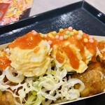 築地銀だこ - 煉獄杏寿郎と宇髄天元の「炎のコク旨てりたま〜派手派手あられ仕上げ〜」