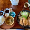食堂Spoon - 料理写真:厚切りとんかつ定食(¥2600)