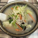 盛喜福 餃子酒場 - 野菜タンメン